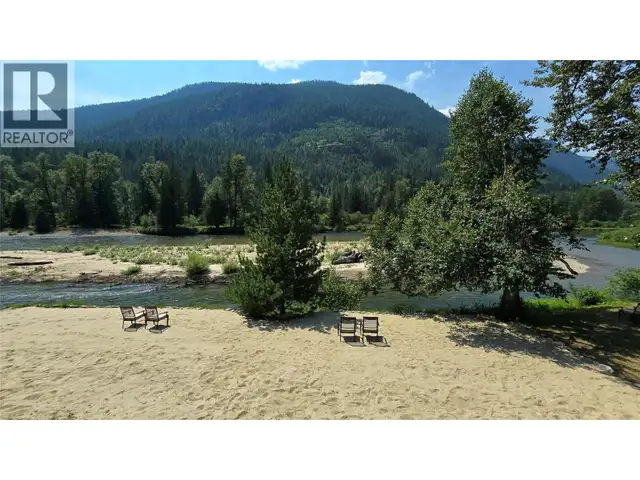 6 Highway Lot# B Crescent Valley, British Columbia in Land for Sale in Nelson - Image 30