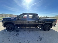 ENGINE DURAMAX 6.6L TURBO-DIESEL V8 B20-DIESEL COMPATIBLE Four Wheel Drive Tow Hitch Experience the... (image 1)