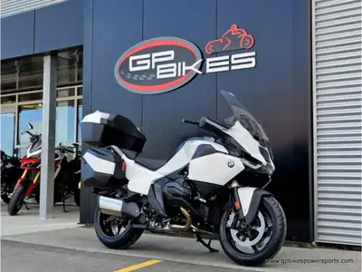 SOLD PENDING PICKUP------No money down.Credit approved in minutes* OACJust...CLICK HERE 2026 BMW R 1...