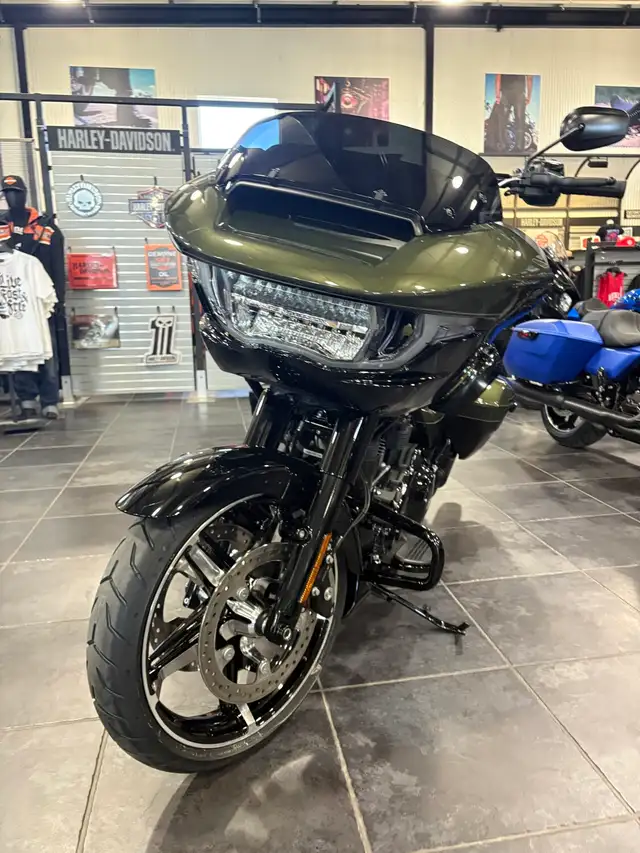 2026 Harley-Davidson Road Glide in Street, Cruisers & Choppers in Sudbury - Image 15