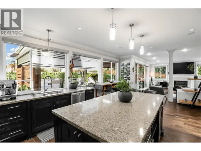 1376 DYCK ROAD North Vancouver, British Columbia in Houses for Sale in North Shore - Image 13