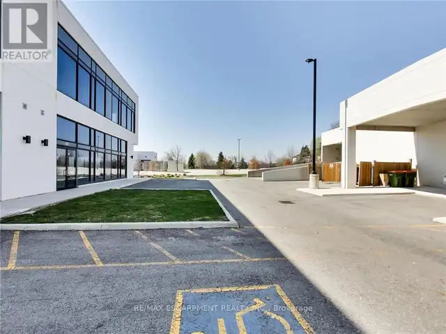 5045 MAINWAY Burlington (Uptown), Ontario in Commercial & Office Space for Rent in Oakville / Halton Region - Image 14