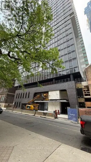 2105 - 771 YONGE STREET Toronto (Rosedale-Moore Park), Ontario