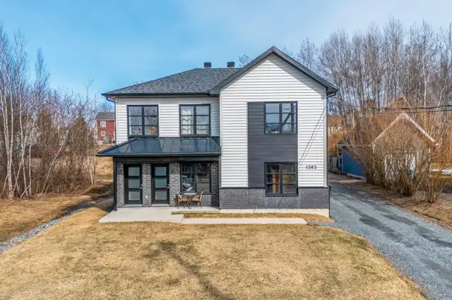 INCOME * RECENT QUADRUPLEX * 4 UNITS 4½ * VALCOURT633955196308511218