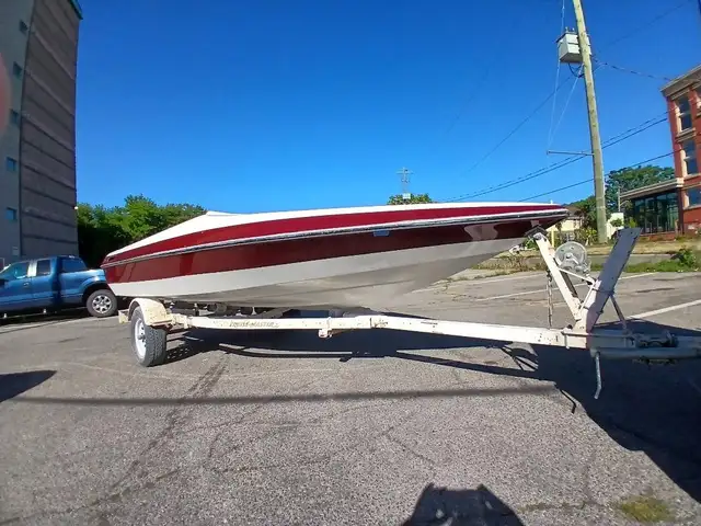 Premium Fiberglass & Gelcoat Repairs – Booking Now for the 2026 in Other in St. Catharines - Image 8
