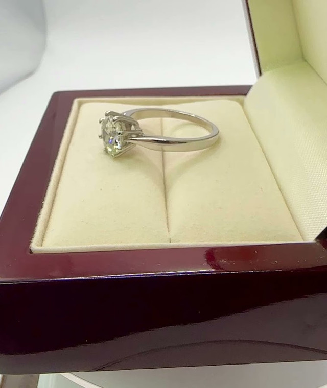 SAVE $6000  14K White Gold 1.45 Ct Natural Diamond Solitaire in Jewellery & Watches in Calgary