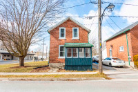 2 Bedroom House For Sale in Cobourg