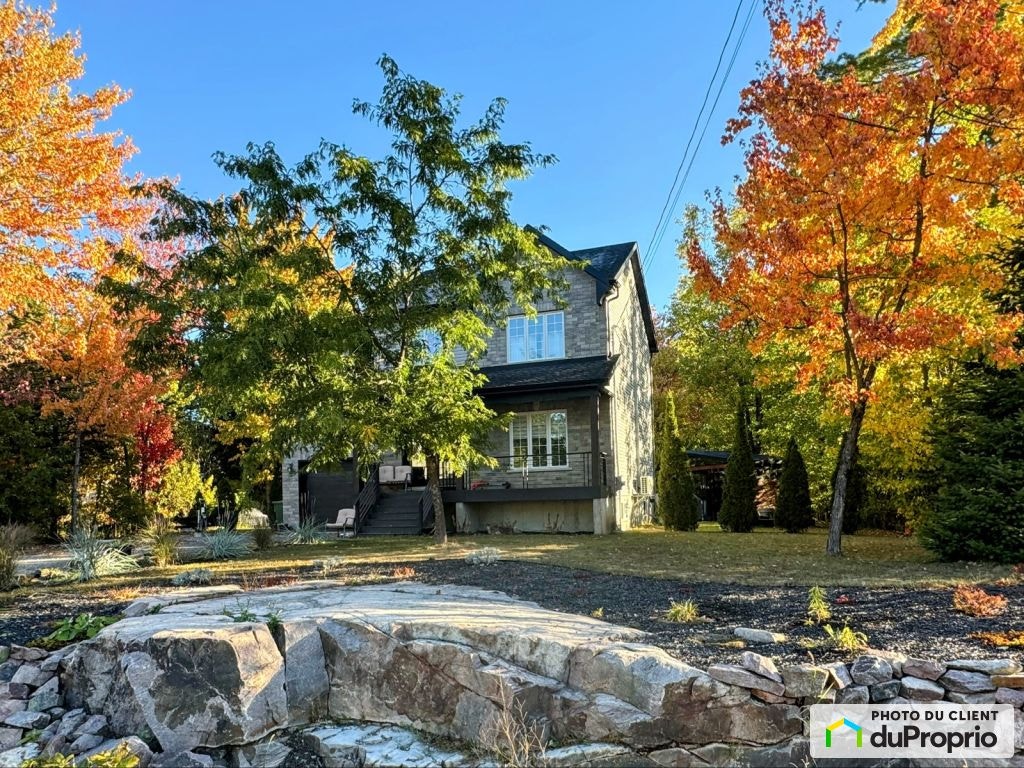 $699,900 - 2 Storey for sale in St-Colomban — photo 1