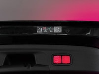 The 2024 Mercedes-Benz GLE 450 features a refined mid-cycle refresh, combining a powerful electrifie... (image 9)