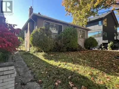 Nestled on a beautiful tree-lined street just steps from the vibrant Main Street shops & cafes, this...
