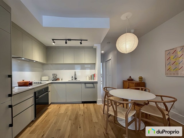 $438,000 - Condominium for sale in Le Plateau-Mont-Royal — photo 2