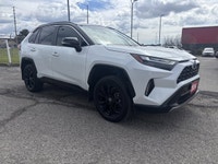 Clean Car Fax--Trade In Vehicle--Toyota--Rav4--XSE--Hybrid--Automatic--Leather Trimmed Seats with Cl... (image 2)