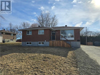 1542 Holland Road Sudbury, Ontario