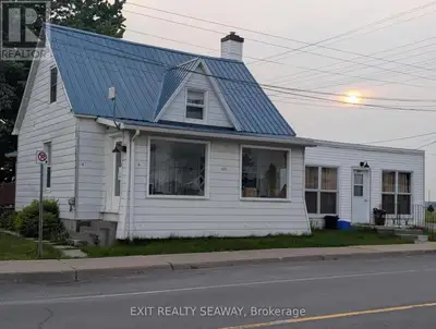 A must-see investment opportunity in the heart of St. Isidore, just 45 minutes from Ottawa or Cornwa...