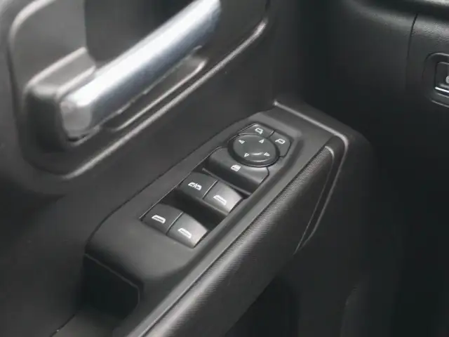 2023 Chevrolet Silverado 1500 in Cars & Trucks in Penticton - Image 27