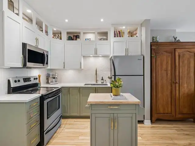 230 Boul. des Allumettières Gatineau (Hull), Quebec in Houses for Sale in Gatineau - Image 5