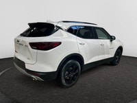 Welcome to Capital GMC! Check out this vehicle's pictures, features, options and specs, and let us k... (image 4)