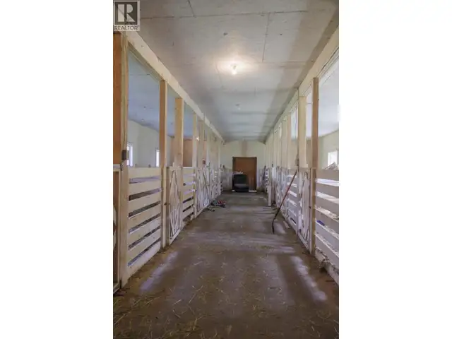 1090 DYKE ROAD McBride, British Columbia in Houses for Sale in Quesnel - Image 35