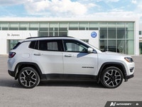 * Jeep Active Drive 4x4 system with Selec-Terrain Management (Auto, Snow, Sand, and Mud modes) * Pan... (image 5)