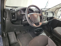 3500 HIGH ROOF ALLONGÉE ETAGERES ET CLOISON, ALTERNATEUR DE 220AMPERES, CEINTURES DE SECURITE ORANGE... (image 6)