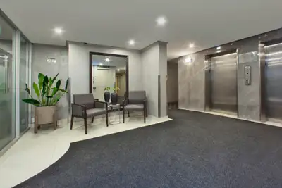 3 Bedroom Apartment- North York Don Valley Parkway Brookbanks Dr, View more