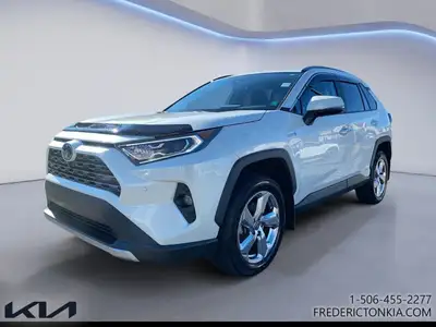 RAV4 Hybrid Limited AWD with Heated & Cooled Leather Seats, and Driver Assistance! This 2021 Toyota...