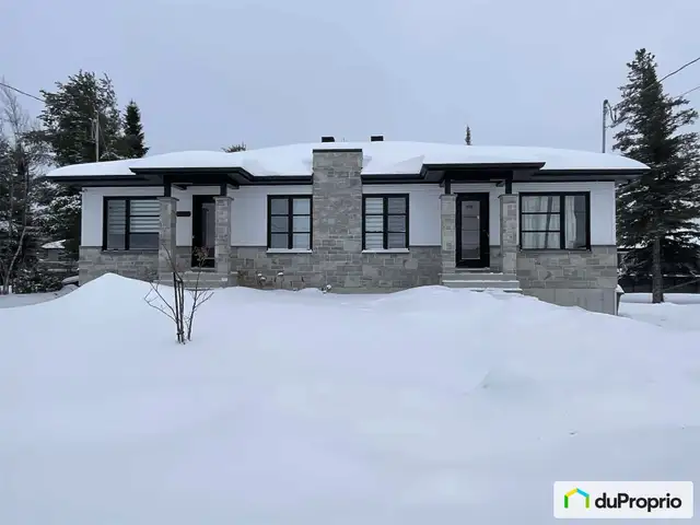 $329,000 - Semi-detached for sale in St-Raymond in Houses for Sale in Québec City - Image 2