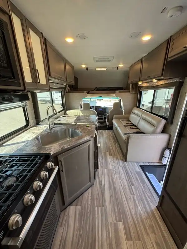 2024 Four Winds 28A in RVs & Motorhomes in Laval / North Shore - Image 17