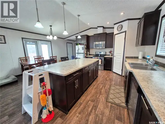 151 2nd AVENUE Bengough, Saskatchewan in Houses for Sale in Moose Jaw - Image 12