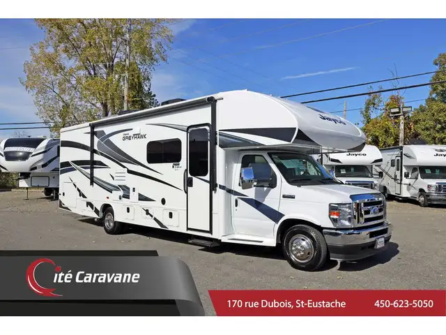 2022 Jayco Greyhawk 29MV Classe C VR/RV Crics Hydrauliques + Sol in RVs & Motorhomes in Laval / North Shore - Image 3