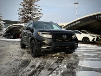 Stock#: 260174AThe 2022 Honda Passport Touring in the Canadian market is positioned as the top-tier,... (image 3)