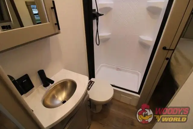 2026 ALLIANCE RV VALOR 27T13 in Travel Trailers & Campers in Abbotsford - Image 20