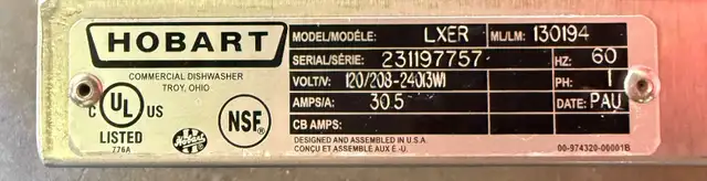 Hobart LXER high temp under counter dishwasher ( newer style ) in Industrial Kitchen Supplies in Mississauga / Peel Region - Image 6