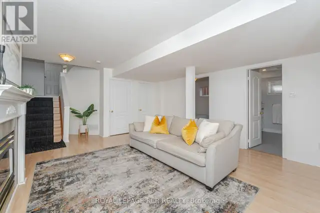 119 SUNDRIDGE STREET Brampton (Snelgrove), Ontario in Houses for Sale in Mississauga / Peel Region - Image 21