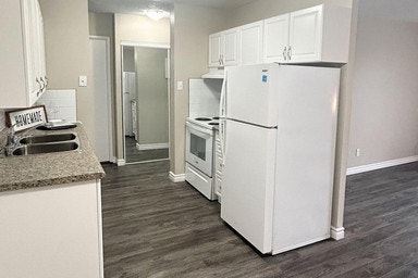 1 Bedroom Apartment in Tillsonburg - 4 Erie Court 5