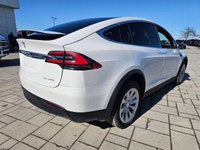 Kijiji Engine: Electric Motor Safety Equipment Electronic Stability Control (ESC) ABS And Driveline... (image 4)