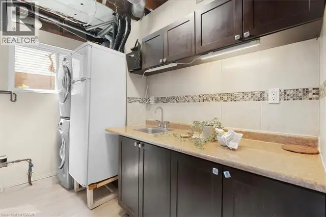 150 BANKSIDE Drive Kitchener, Ontario in Houses for Sale in Kitchener / Waterloo - Image 33