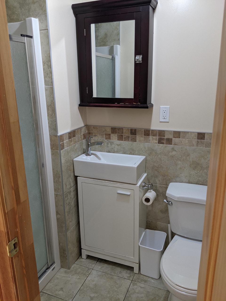 Villeray 2 1/2  TOUT INCLUS 1050$ Métro Crémazie 550m 5