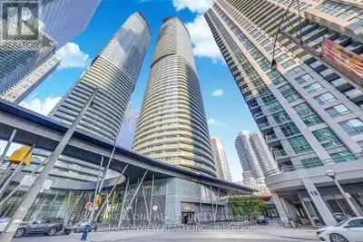 2506 - 14 YORK STREET Toronto (Waterfront Communities), Ontario