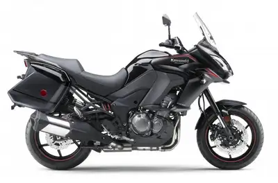 Engine Type: 4-stroke Inline Four Displacement: 1043cc Bore and Stroke: 77.0 x 56.0 mm Cooling: Liqu...