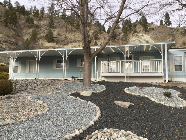 2 Bed/1 Bath Mobile Home in Long Term Rentals in Penticton - Image 2
