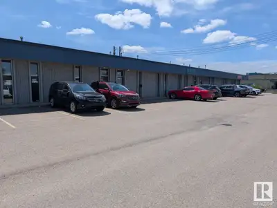 2,500 sqft industrial warehouse with front office for lease in Bonaventure Industrial. Zoned IM with...