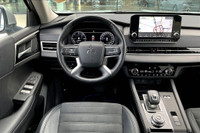 2.4 L 4 Cyl Engine Vehicle Options: Sunroof, 360 Degree Camera, Wireless Charging, Blind Spot Monito... (image 4)