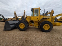 2003 Volvo L110E Wheel Loader Quick Attach 3rd Valve Almost new tires 4.3yd bucket This loader was o... (image 7)