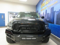 RAM 1500 CLASSIC 2022 EXPRESS V8 5.7 LITRES HEMI CREWCAB BOITE 5.7" 4X4 TOUT ÉQUIPÉ / CAMÉRA DE RECU... (image 3)