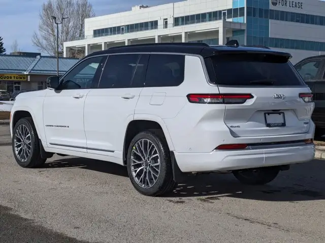 2026 Jeep Grand Cherokee L Summit * - Pano Sunroof - Palermo in Cars & Trucks in Calgary - Image 7