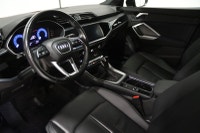 Traction intégrale Audi quattro / Modèle Komfort 40 avec l'Ensemble Canada Edition / Roues 19 pouces... (image 1)