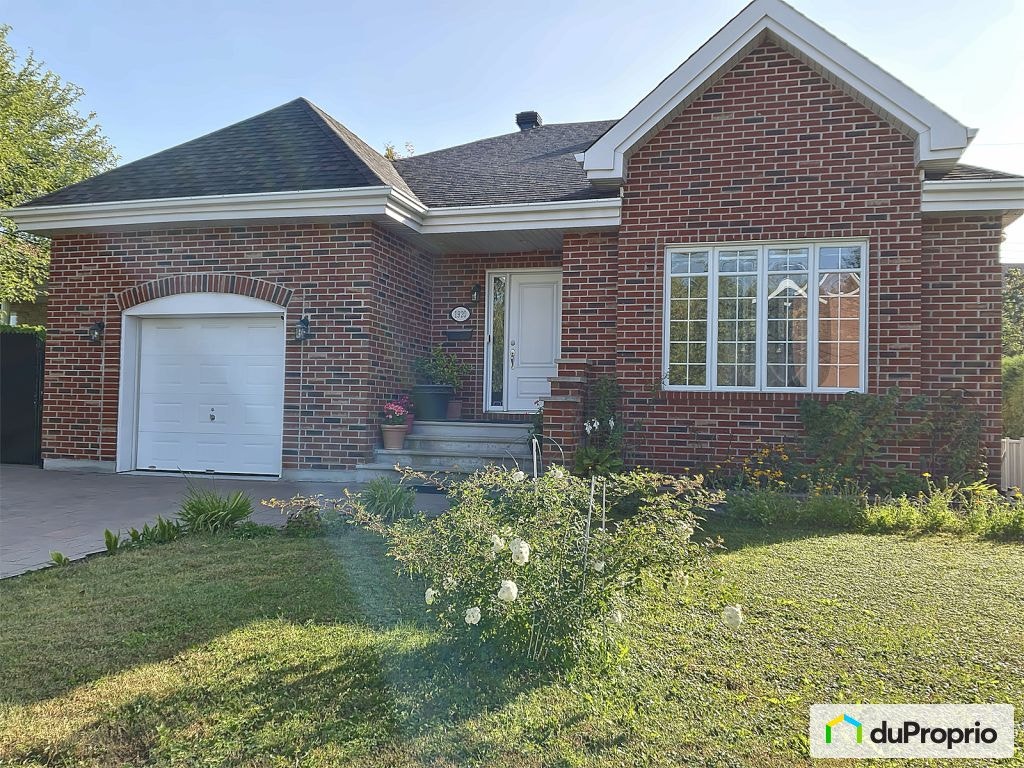 $899,900 - Duplex for sale in Ste-Rose — photo 2