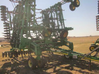 PARTING OUT JOHN DEERE 1820 Air Drill (Parts, Salvage, Openers)