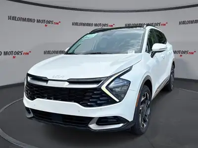 // ACCIDENT FREE!! // // SINGLE OWNER! // This 2023 Kia Sportage EX is a smart choice for drivers wh...